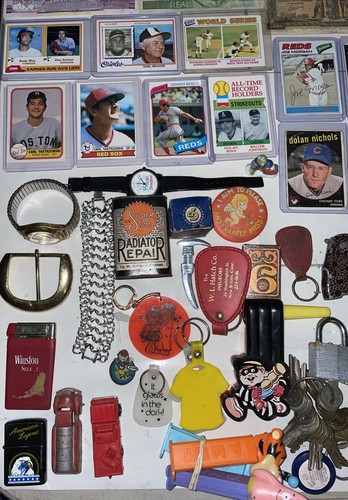 Antique Vintage Collectibles Lot 167 Junk Drawer Coins Cards Collectibles Toys - Picture 3 of 23