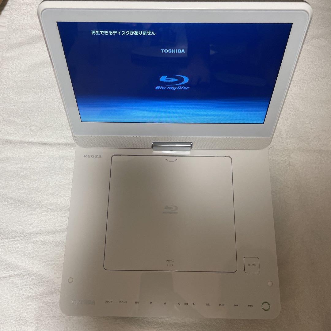 TOSHIBA SD-BP900S 9 inch Portable Blu-ray player CPRM TOSHIBA SD-BP900S 9 inch Portable Blu-ray player CPRM