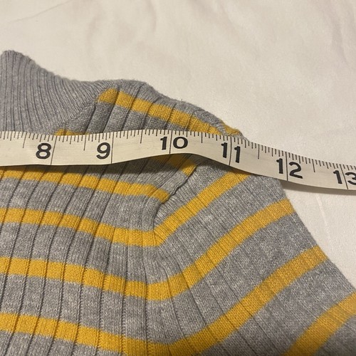 VTG 90's Y2K L.E.I. Ribbed Sweater Gray and Yellow Size Small Juniors Knit Shirt - Picture 14 of 16
