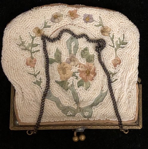 Vintage Beaded Floral Mesh Evening Purse Bag with Chain 4.75”x4.75” - Picture 9 of 10