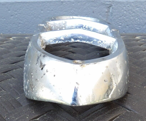 1950/1951 DeSOTO PASSENGER'S SIDE (RH) TAILLIGHT BEZEL CAR light - Picture 4 of 9