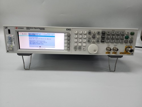 Keysight N5172B EXG X-Series Generatore di segnale vettoriale RF, da 9 kHz a 6 GHz - Foto 6 di 20