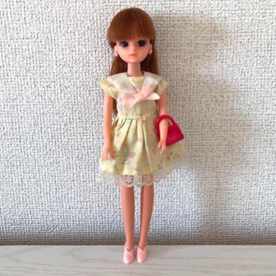 Rare Licca chan Vintage Doll 80's TAKARA Bags Clothes Shoes