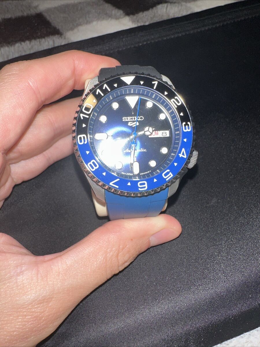 Seiko Batman Blue Men's Watch - X002LTZ6W1 (custom) Seiko Batman Blue Men's Watch - X002LTZ6W1 (custom)