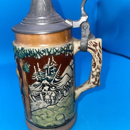 VINTAGE SMALL LIDDED BEER STEIN Stoneware GERMANY - Picture 4 of 10
