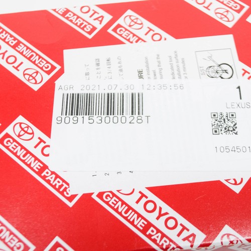 TOYOTA LAND CRUISER 80 J8 Engine Compartment Parts 90915300028T NEW GENUINE - Picture 8 of 9