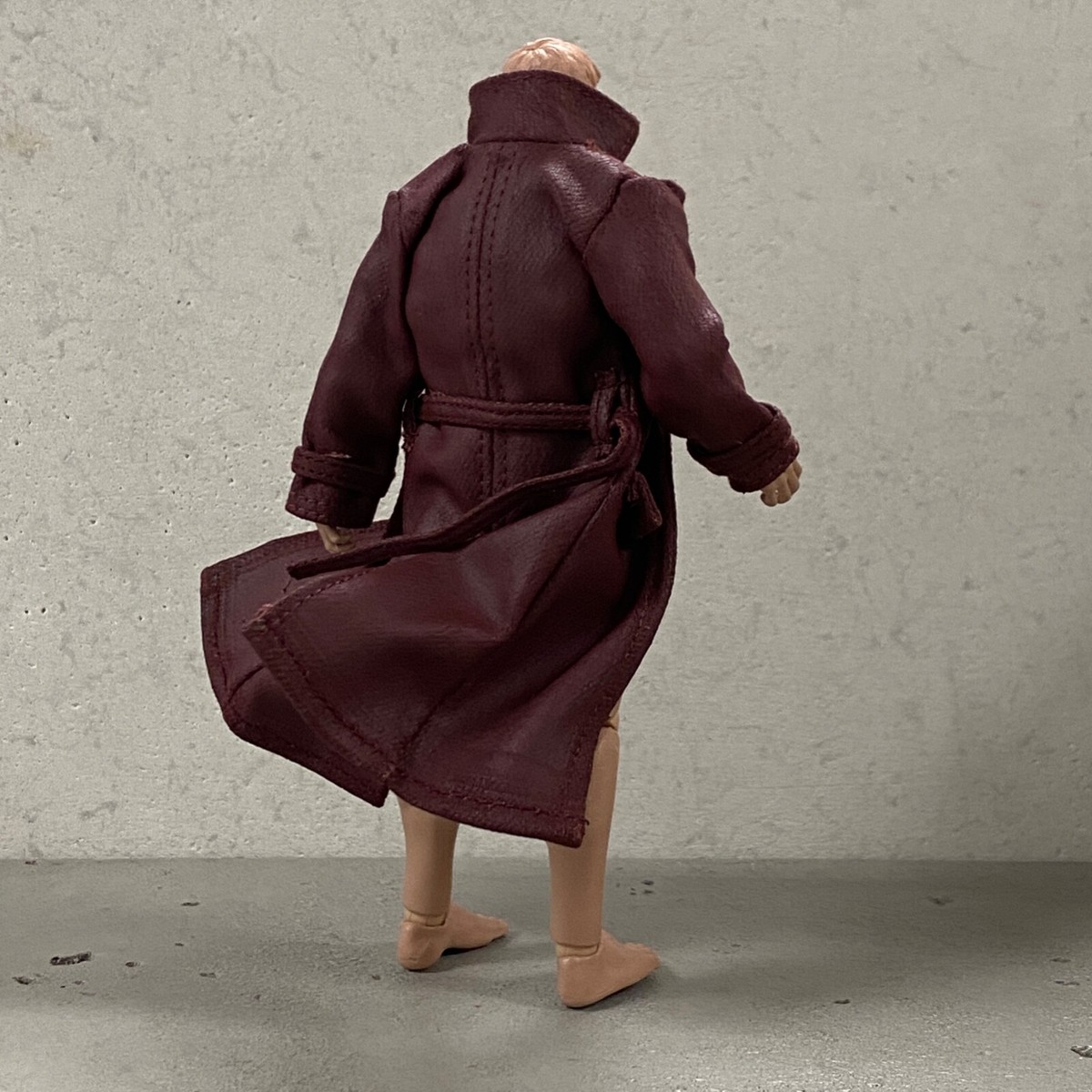 PB-LTC-RED: 1/12 Red Leather Wired Trench Coat for 6