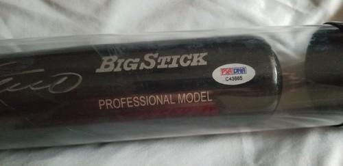 Autographed Vladimir Guerrero Black Big Stick Rawlings BAT  PSA/DNA C43885 - Picture 3 of 5