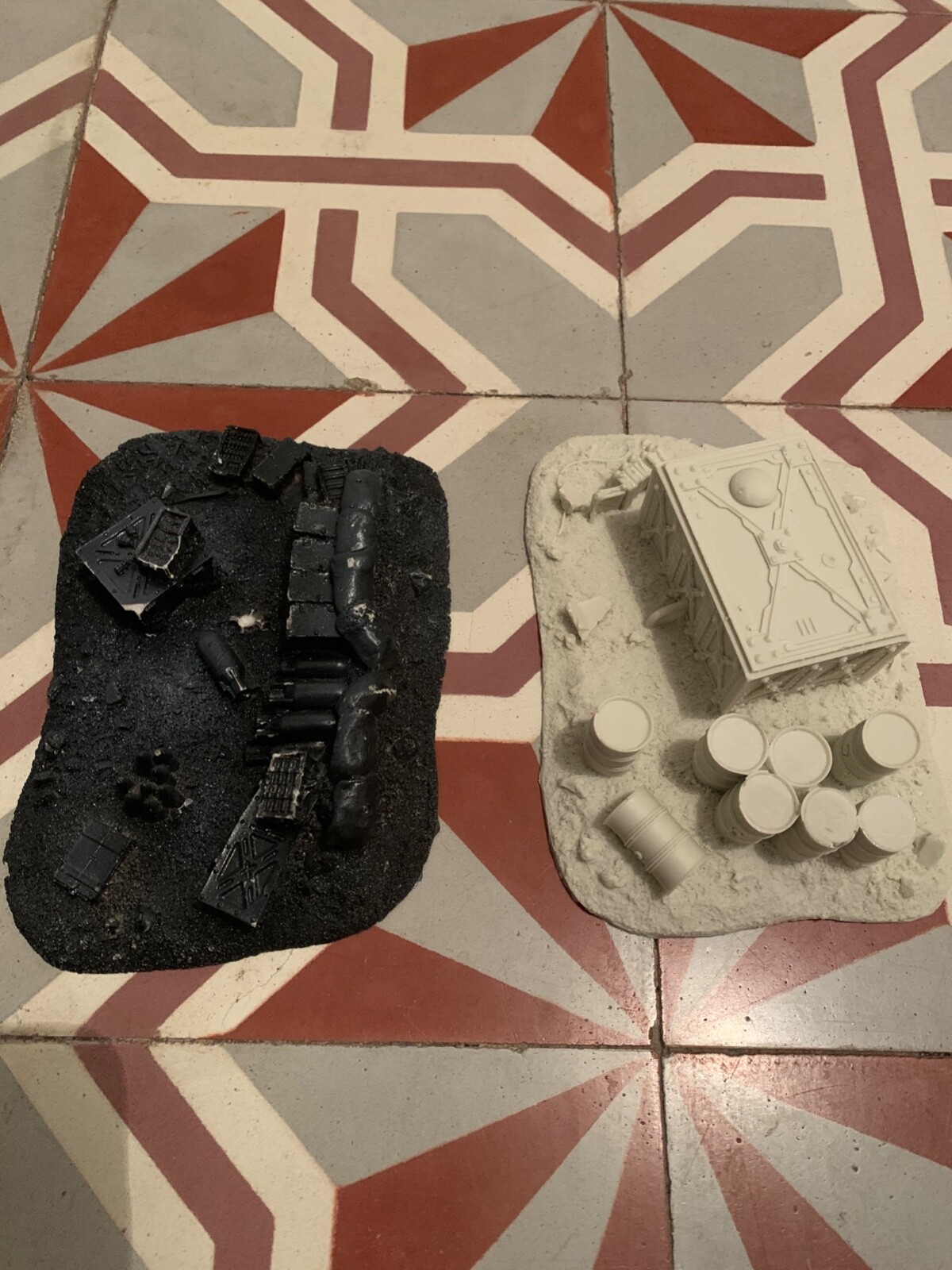Forgeworld ammo and fuel dump w40k scenery Forgeworld ammo and fuel dump w40k scenery