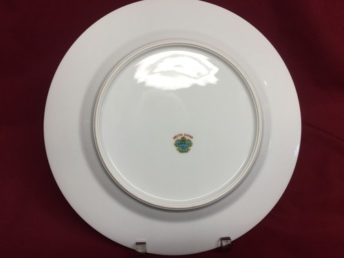 Meito Versailles 9 7/8"" Dinner Plate - Picture 2 of 2