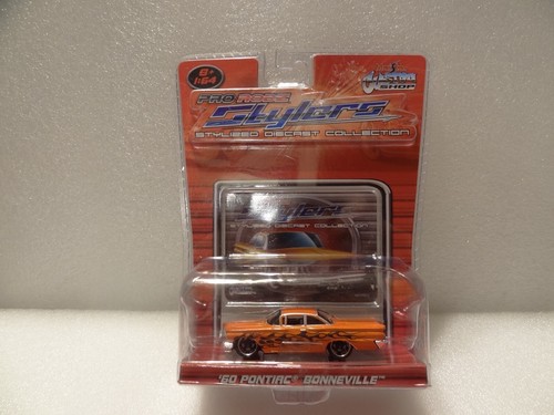 Maisto Pro Rodz Stylized Diecast Collection '60 Pontiac Bonneville - Picture 2 of 6