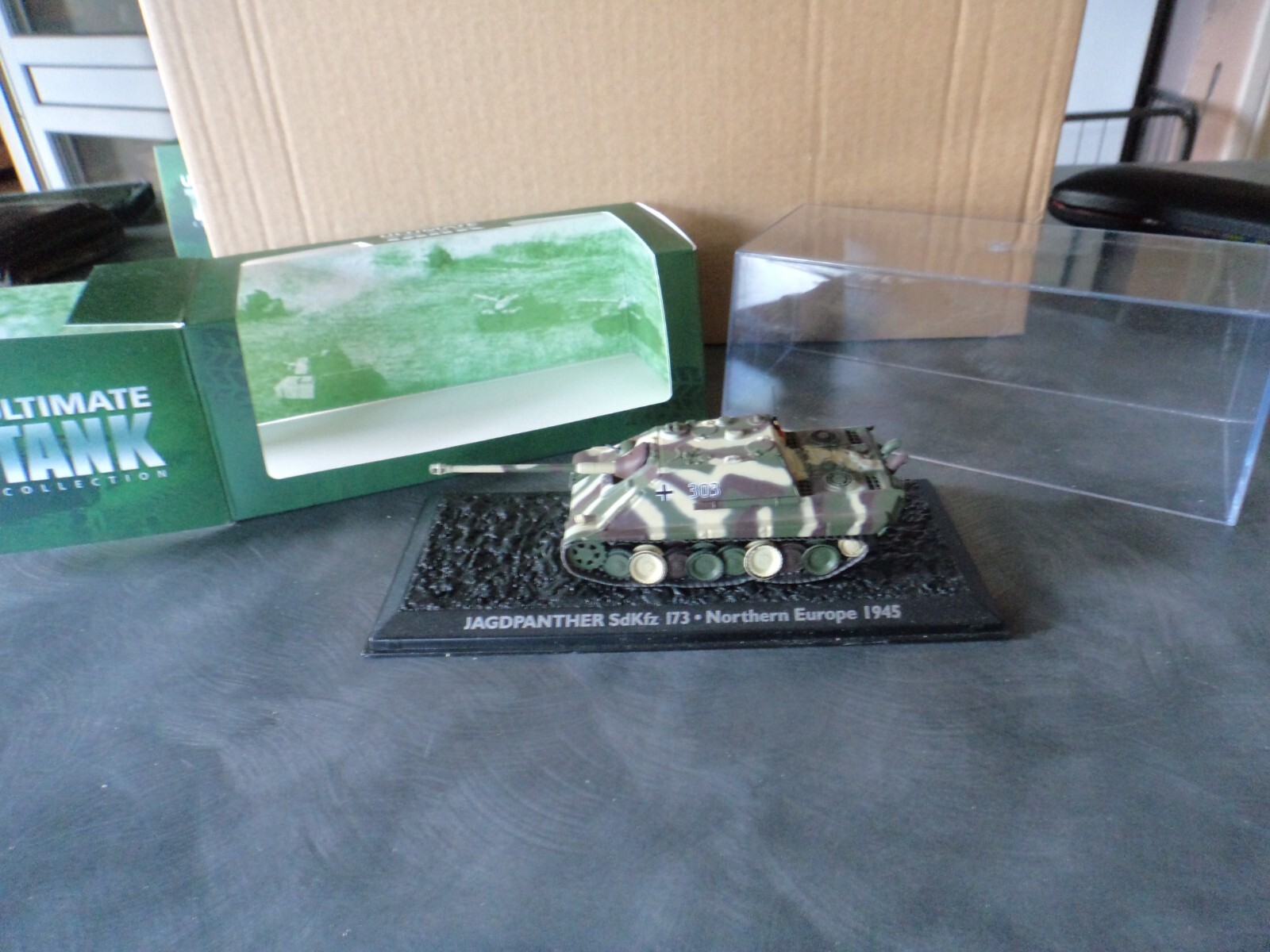 Picture 1 of 9
