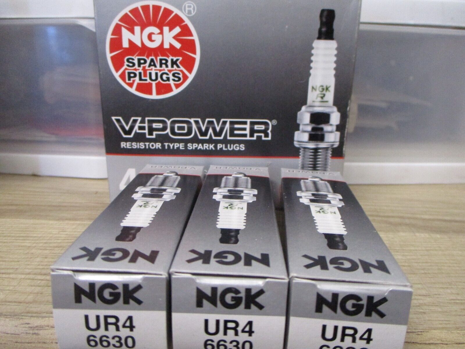 3PC NGK 6630 UR4 Spark Plugs 4 Pack