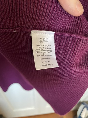 TALBOTS KNIT LONG SLEEVE PLUM SWEATER DRESS - SIZE MEDIUM - Picture 6 of 9