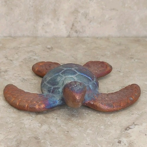 Raku Pottery Sea Turtle Signed By Artist JD 3.5" Long - Picture 2 of 7