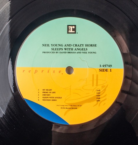 1994 Neil Young and Crazy Horse Sleeps with Angels Vinyl Reprise Record 1-45749 - Picture 5 of 17