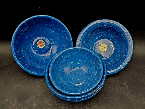 VTG Lot Graniteware Enamelware Speckled 31 Piece Plates Bowls Pans Spoon Cinsa - Picture 3 of 4