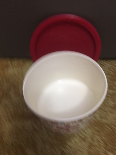 Tupperware NEW One Touch Canister Happy Hacienda 2 Cups *NEW* Green Red Gold Col - Picture 9 of 9