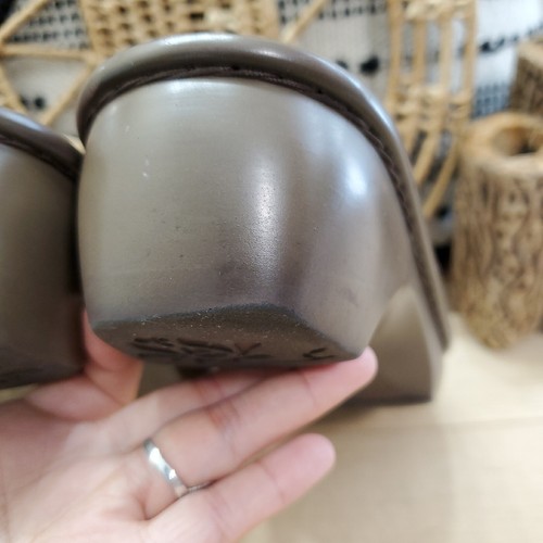 Naot Damen US 9/40 Pantoletten Sandalen Slipper Schuhe Schmuck Braun Leder Wildleder  - Bild 12 von 14