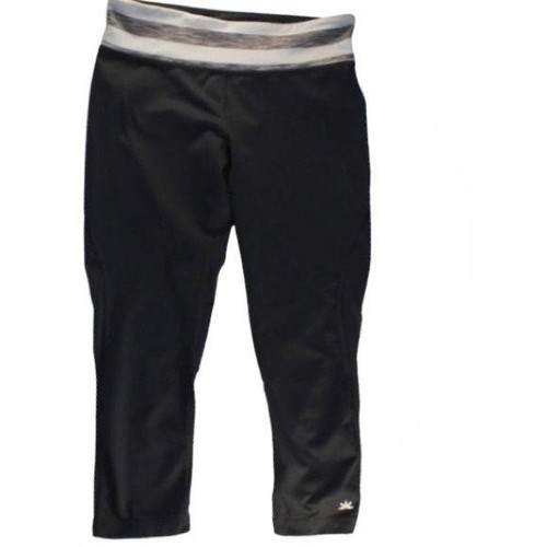 Black Lukka Yoga Athletic Capri Small Black Lukka Yoga Athletic Capri Small
