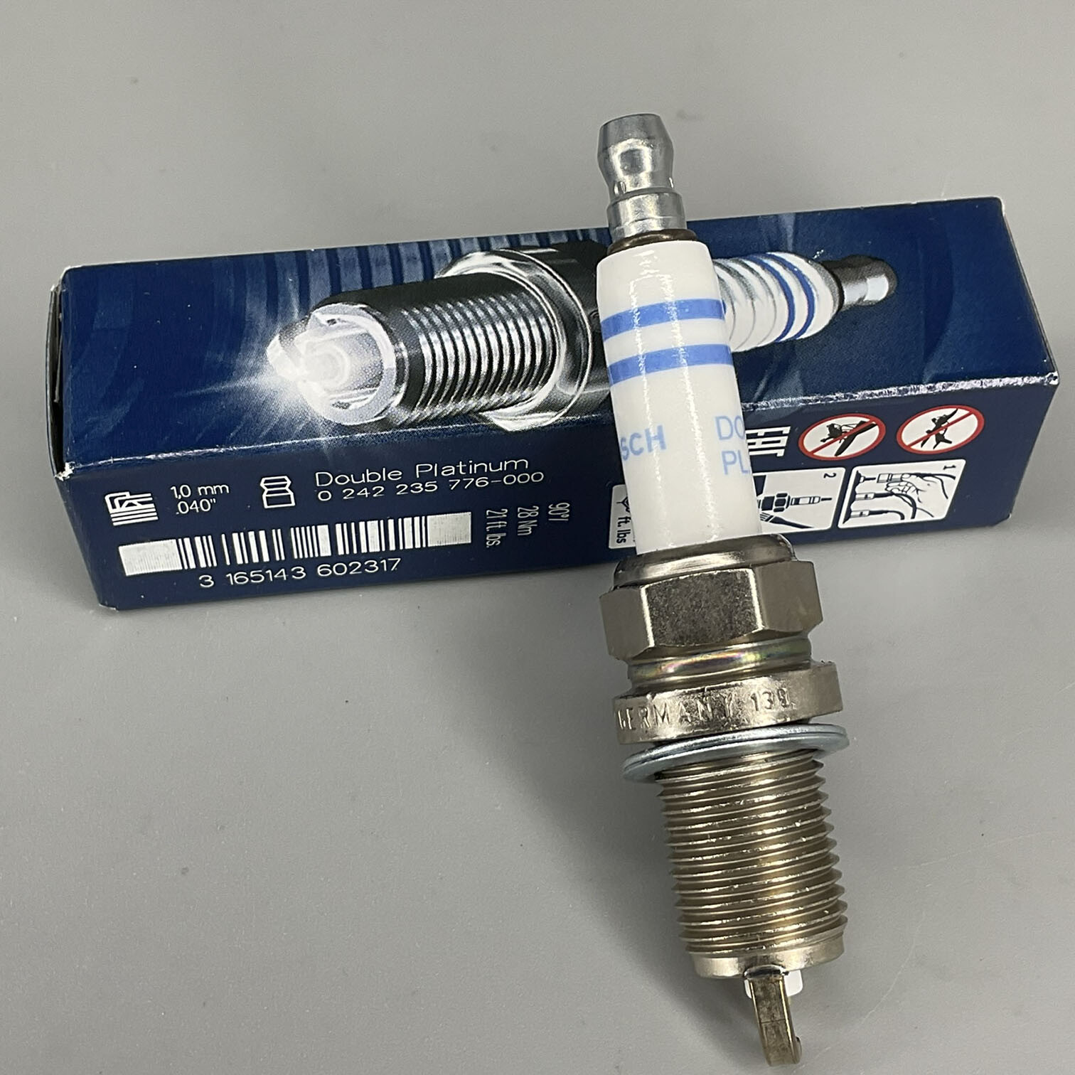 For BMW X5 750Li 550i Audi A4 A6 FR7KPP332 OE Germany Double Platinum Spark Plug