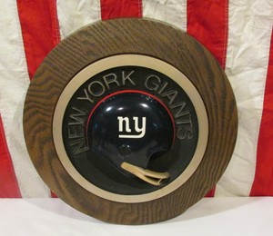 Vintage-1970-s-NEW-YORK-Football-GIANTS-NFL-3D-Helmet-Wall-Plaque-Very-Nice