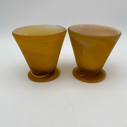 PAIR OF VINTAGE MID-CENTURY MODERN HAND BLOWN YELLOW SLAG GLASS COCKTAIL VOTIVE - Picture 4 of 9
