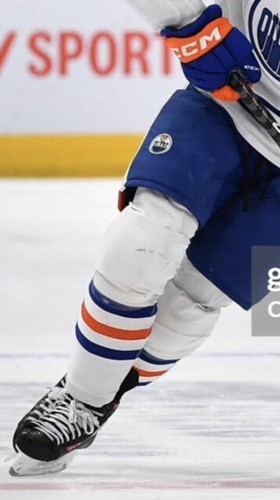 2022-2023 Connor McDavid Edmonton Oilers NHL Game Worn Hockey Socks! 4 Points - Picture 10 of 14