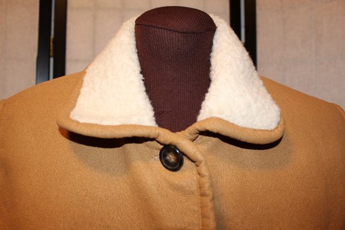 TSUNAMI BEAUTIFUL REVERSIBLE FAUX SUEDE AND FUR TAN/IVORY VEST SZ M NWT - Picture 5 of 12