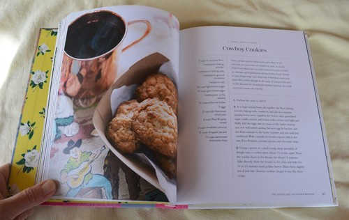 HC c2018 Whiskey in a Teacup Reese Witherspoon Stories Recipes Southern Cooking - Picture 13 of 17