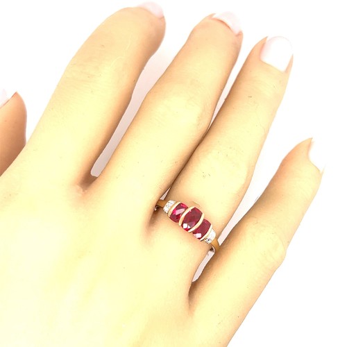 Ruby & Diamond Yellow Gold Ring - Picture 9 of 11