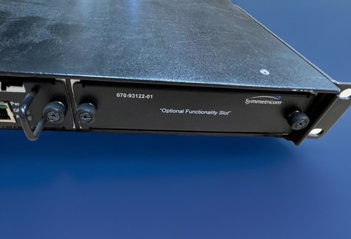 Symmetricom TimeCreator DTI Server TC-1000 090-93100-01 - Picture 4 of 10