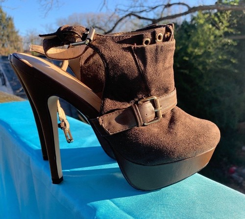PRIVILEGED by J C DOSSIER Stilettos Dominatrix High Heels Womens Shoes Sz 7 👣b8 - Picture 7 of 10