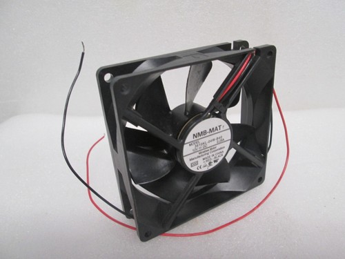 Motor Mineba, NMB-MAT, 3610KL-04W-B40, Ventilador, Usado - Imagen 1 de 6
