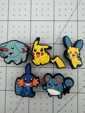 Lot of 5 Jibbitz Shoe Charms for Crocs   Pok mon Pikachu Theme
