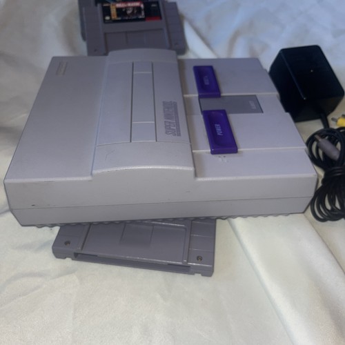 snes konsole mit 4 Spielen Original Super Nintendo System 2 Controller ohne Chips - Bild 15 von 21