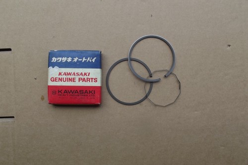 Kawasaki KE100 KH100 STD. GRÖSSE KOLBENRINGE 13008-050 NOS REF20