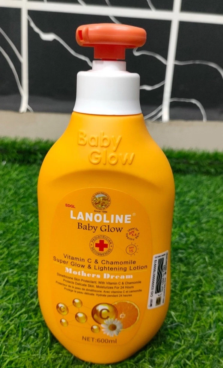 Lanoline Baby Glow Vitamin C & Chamomile Super Glow & Lightening Lotion_ 600ml
Opens in a new window