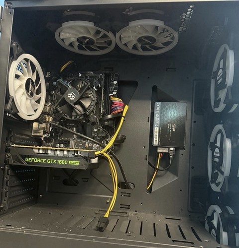 Gaming Pc - Picture 1 of 4