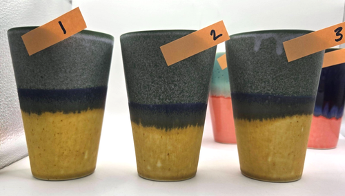 Vaso de porcelana esmaltada esmalte tricolor - Artista Yuta Segawa - 4,5" de alto - Imagen 3 de 19