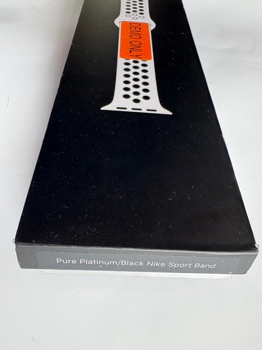 Original Apple watch Nike Sport Band 40mm 38MM 41MM S10 42MM Pure Platinum/Black - Picture 1 of 15