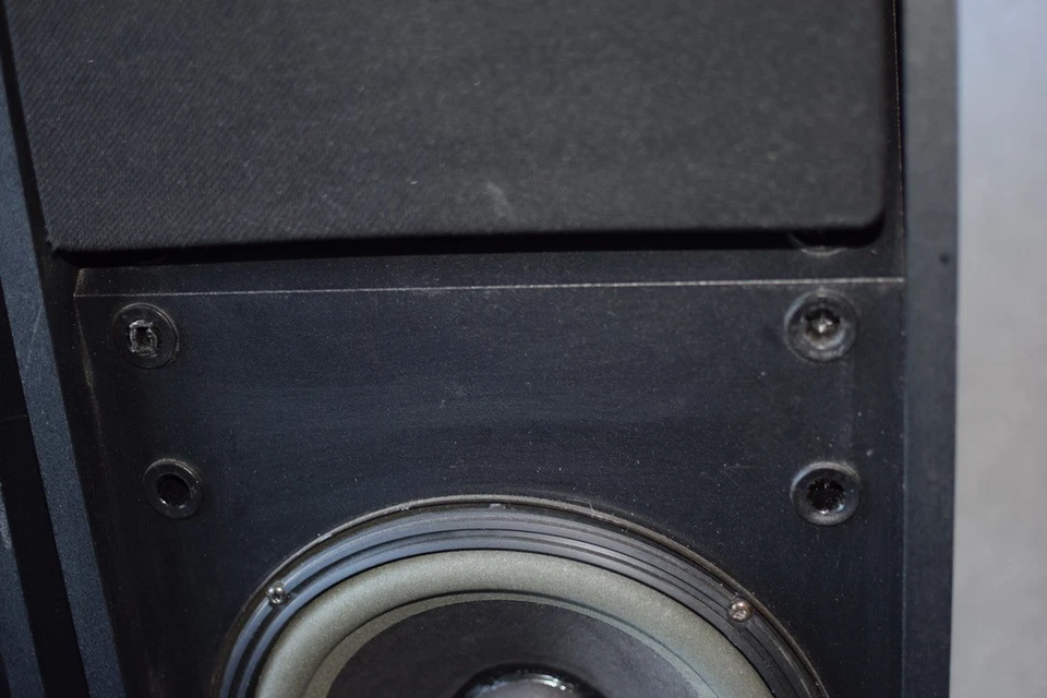 Vintage Pair (2) Black Ebony BOSE 301 Music Monitors II Bookshelf Speakers - Image 4 of 4