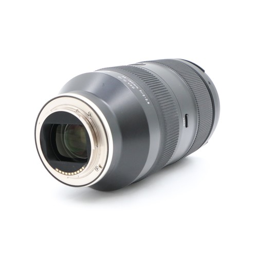 Tamron 35-150mm F/2-2.8 Di III VXD (A058) for Sony E-mount [Near Mint] - Picture 5 of 14
