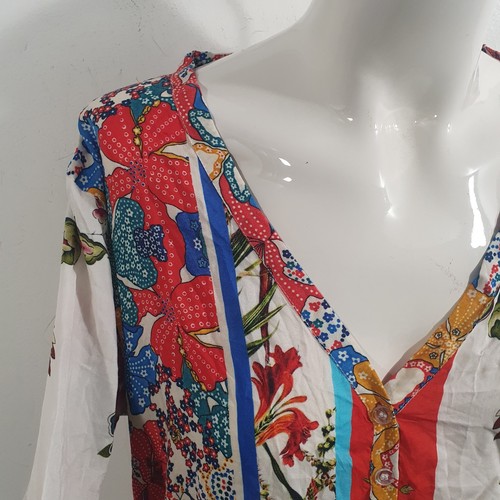 Lulalife Floral Tunic Top Blouse Sz S - Picture 4 of 6