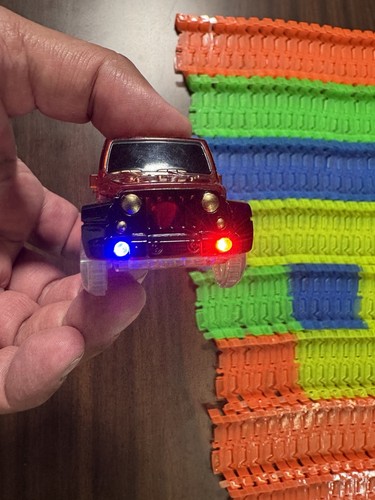 Led Light Up Electric Mini Race Car Truck w/ 9’ Track Rapid Drift Car Toy Works - Picture 11 of 11