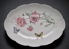 Lenox Butterfly Meadow 2 QT Scalloped Oval Baker Louise Le Luyer #6084024 Floral