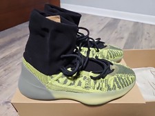 Size 10 - adidas Yeezy Basketball Knit Energy...