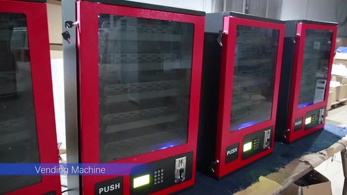 5 Slot Snack Vending Machine for Snack Money Making Coins+bill uncool Wall - Video 1 of 1