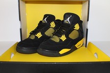 Jordan 4 Retro Thunder Black and Yellow Size 10