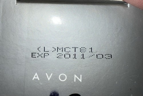 Crema de día Avon Anew Force Extra Triple Lifting 1,7 OZ NUEVA EN CAJA NUEVA SPF 15 UVA/UVB - Imagen 5 de 5
